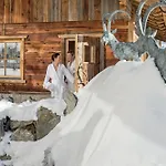 فندق Hochfirst Luxury Mountain